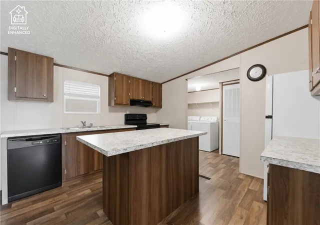 Photo 3 of Manufactured home for sale at 18565 Eagle Bend Rd, Springdale, AR 72764 | MLS# 1358705 | Listing updated on 2026-09-21