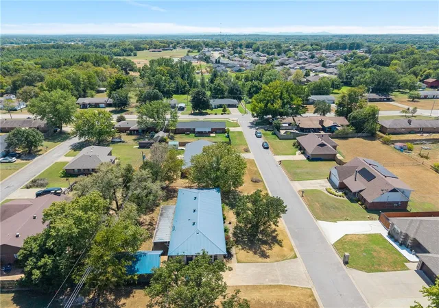 38th image of 1228 Alma North St, Alma, AR 72921 | MLS# 1359817