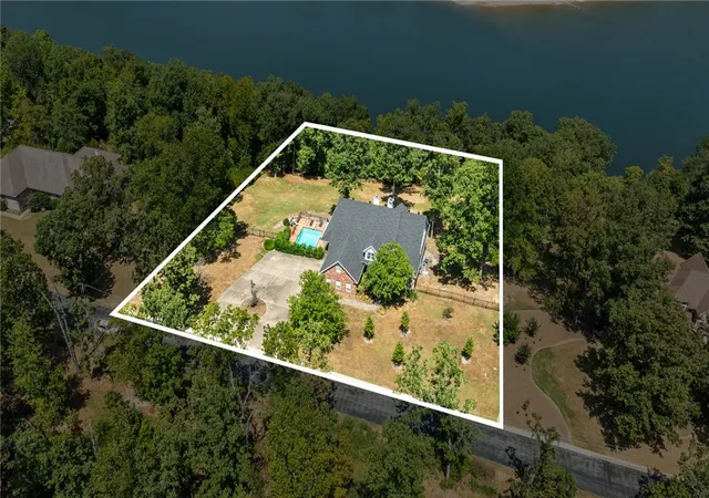Photo 3 of Sale Pending at 14200 South Mountain Rd, Lowell, AR 72745 | MLS# 1359123 | Listing updated on 2026-09-15