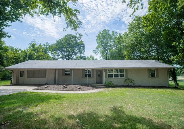 1st image of 2541 Bunker Rd, Harrison, AR 72601 | MLS# 1359168