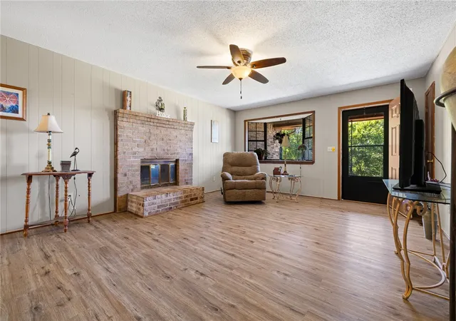 Photo 3 of Single family home for sale at 1691 Brittain Cemetery Rd, Harrison, AR 72601 | MLS# 1359853 | Listing updated on 2026-10-01