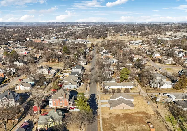 39th image of 916 N 13th, Fort Smith, AR 72901 | MLS# 1359883
