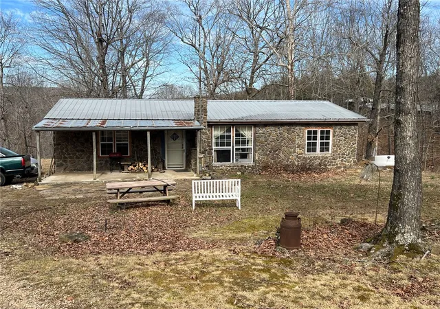 Photo 3 of Manufactured home for sale at 106 Nc 6504, Pelsor, AR 72856 | MLS# 1359888 | Listing updated on 2026-08-25