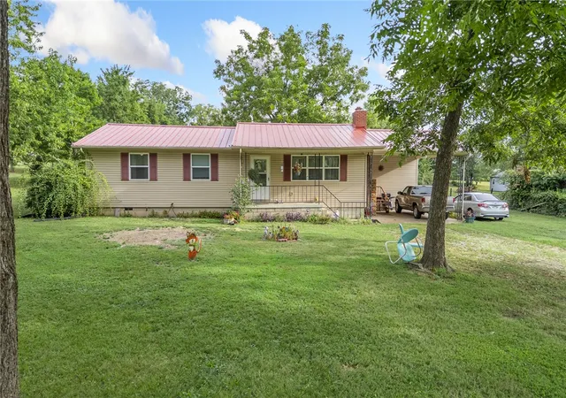 1st image of 41 Crossroad Cemetery Rd, Harrison, AR 72601 | MLS# 1359905
