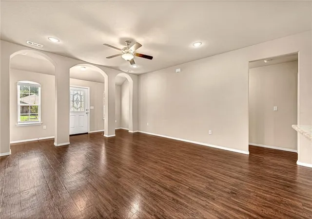 Photo 2 of Single family home for sale at 6706 Chestnut Hill Rd, Bentonville, AR 72713 | MLS# 1359777 | Listing updated on 2026-10-01