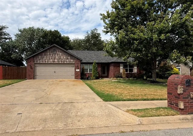Photo 1 of Single family home for sale at 1818 Candy Apple St, Springdale, AR 72764 | MLS# 1359756 | Listing updated on 2026-08-25