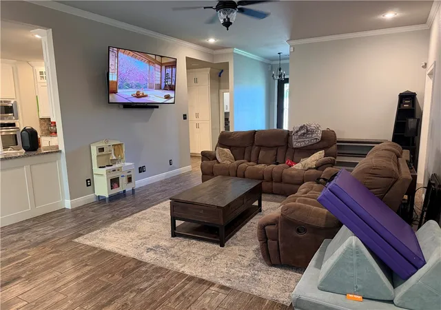 4th image of 301 N Stone Mountain Cir, Alma, AR 72921 | MLS# 1359927