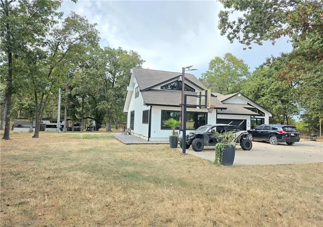 Photo 2 of Single family home for sale at 20050 Hwy 102, Decatur, AR 72722 | MLS# 1359875 | Listing updated on 2026-08-26