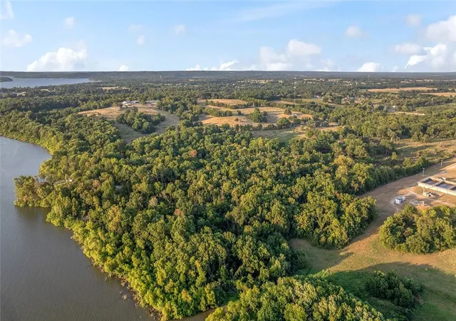 2nd image of E 280 Rd, Grove, OK 74344 | MLS# 1359959