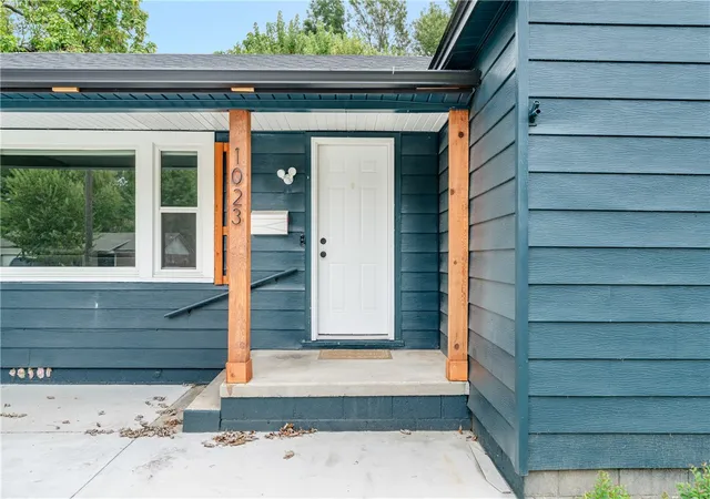 2nd image of 1023 Lowell Rd, Springdale, AR 72764 | MLS# 1359900