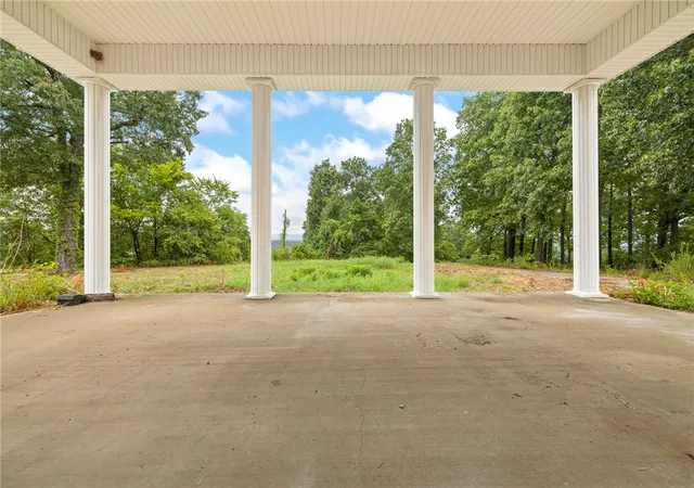 5th image of 1047 Nc 4055, Western Grove, AR 72685 | MLS# 1359815