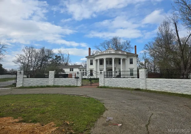 2nd image of 31 Edgewood Dr, Selma, AL 36701 | MLS# 584301