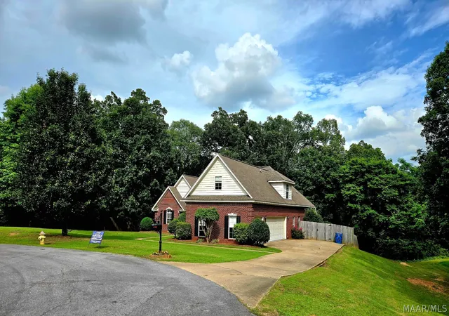 2nd image of 94 Sunnybrook Ct, Deatsville, AL 36022 | MLS# 584500