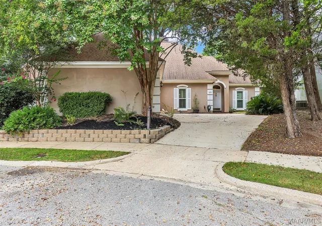 3rd image of 1400 Midlane Ct, Montgomery, AL 36106 | MLS# 589166