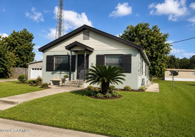 4th image of 125 Delasalle Dr, New Iberia, LA 70560 | MLS# 2600007572