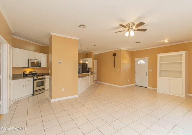 5th image of 2007 Sugar Palm Dr, New Iberia, LA 70563 | MLS# 2600007758