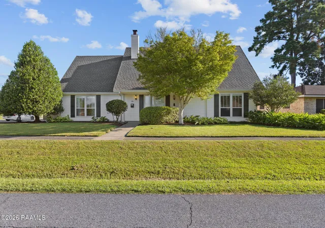 Photo 1 of Sale Pending at 126 Brigante Pl, Lafayette, LA 70508 | MLS# 2600007532 | Listing updated on 2026-09-22