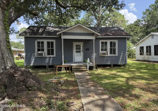1st image of 517 Lasalle St, Saint Martinville, LA 70582 | MLS# 2600007384