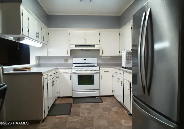 3rd image of 1508 Maude Ave, Abbeville, LA 70510 | MLS# 2600007604