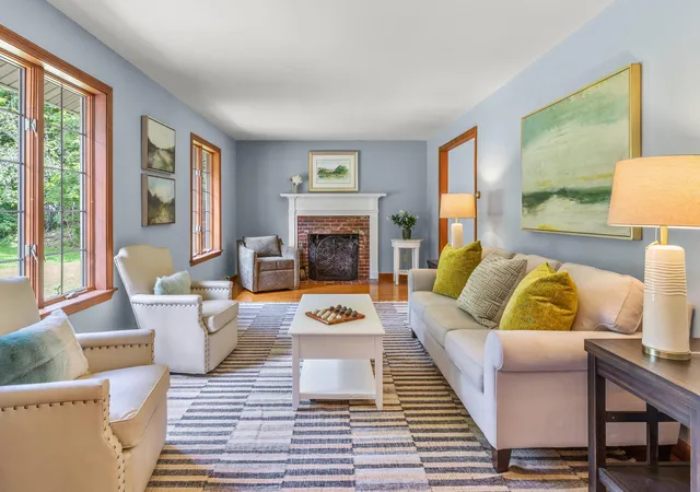 2nd image of 21 Clubhouse Dr, Pocasset, MA 02559 | MLS# 22604050