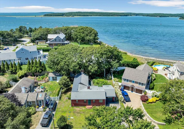 1st image of 46 Wianno Rd, Buzzards Bay, MA 02532 | MLS# 22603822