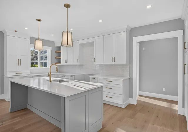 5th image of 533 Woods Hole Rd #UNIT E104, Woods Hole, MA 02543 | MLS# 22603809