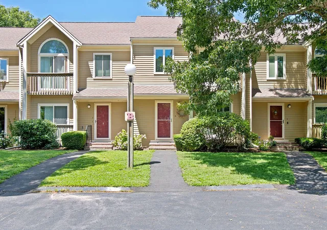 3rd image of 15 Denver Dr #APT B3, West Yarmouth, MA 02673 | MLS# 22603825