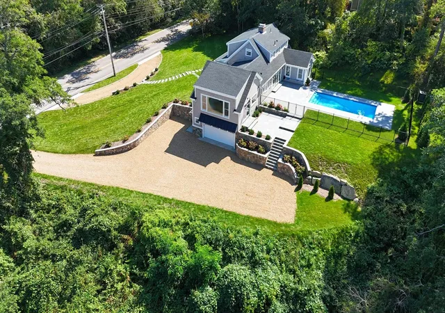 3rd image of 0136 Monument Rd Rd, Orleans, MA 02653 | MLS# 22603962
