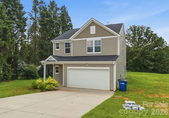 Photo 3 of Single family home for sale at 1820 Safriet Rd, Statesville, NC 28677 | MLS# 4390167 | Listing updated on 2026-08-28