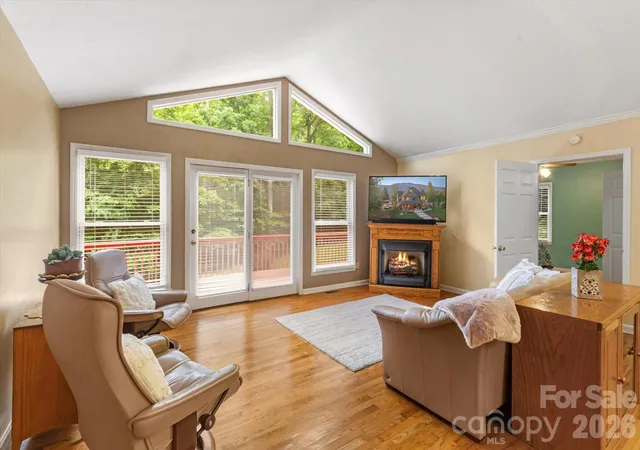 2nd image of 134 Valle Wy, Hendersonville, NC 28739 | MLS# 4391167