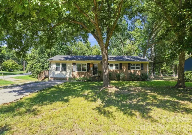 1st image of 209 Azalea Rd, Lancaster, SC 29720 | MLS# 4403181
