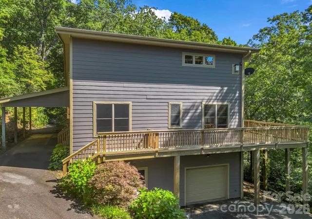 Photo 3 of Single family home for sale at 366 Summer Haven Rd, Swannanoa, NC 28778 | MLS# 4412743 | Listing updated on 2026-10-03