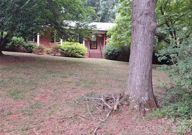 Photo 3 of Single family home for sale at 123 Softwind Ln, Concord, NC 28025 | MLS# 4413038 | Listing updated on 2026-09-05