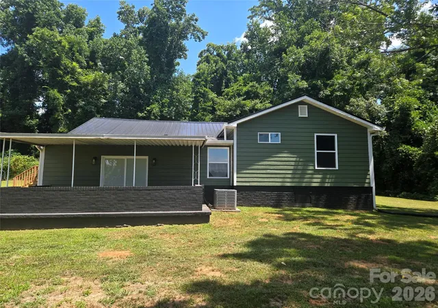 23rd image of 240 E Court St, Rutherfordton, NC 28139 | MLS# 4415105