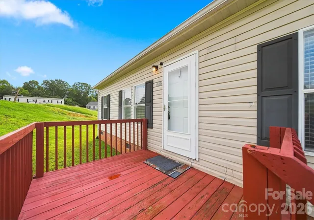 3rd image of 8660 Hollywood Dr, Connelly Springs, NC 28612 | MLS# 4415157