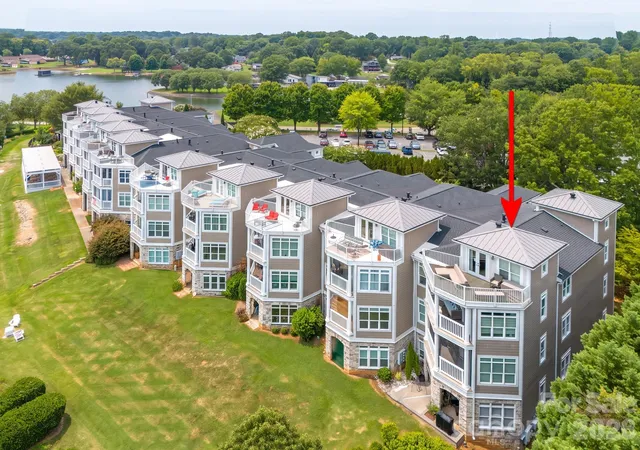 5th image of 637 Williamson Rd, Mooresville, NC 28117