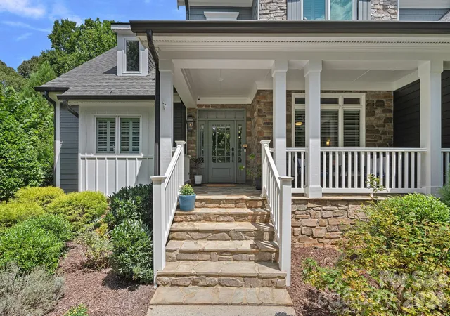 2nd image of 18525 Rollingdale Ln, Davidson, NC 28036 | MLS# 4415842