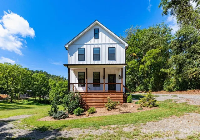 1st image of 881 Burney Mountain Rd, Fletcher, NC 28732 | MLS# 4416861