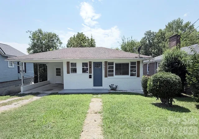 2nd image of 1507 W Horah St, Salisbury, NC 28144 | MLS# 4416899