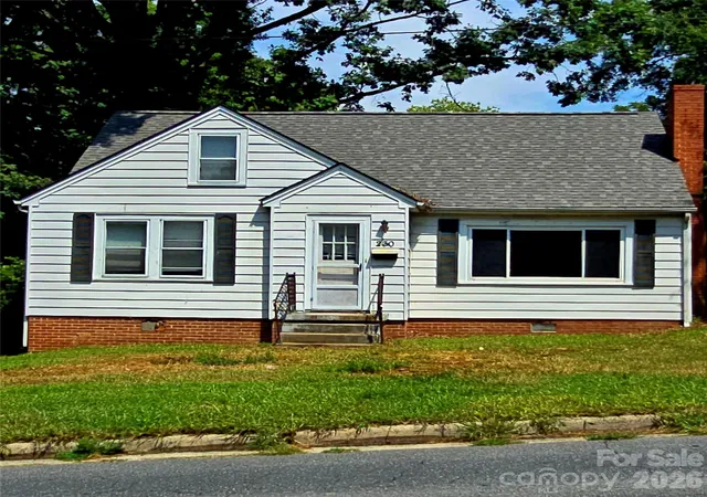 1st image of 230 W Presnell St, Asheboro, NC 27203 | MLS# 4417146