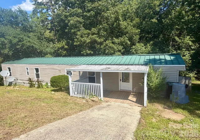 1st image of 111 Cloverleaf Dr, Clover, SC 29710 | MLS# 4417258
