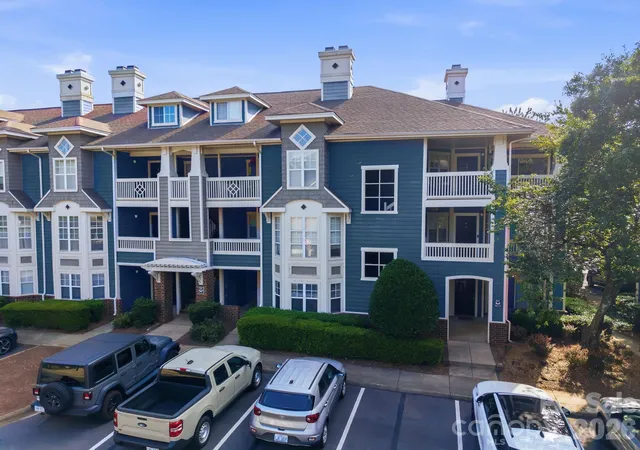 1st image of 501 Olmsted Park Pl #H, Charlotte, NC 28203 | MLS# 4417323