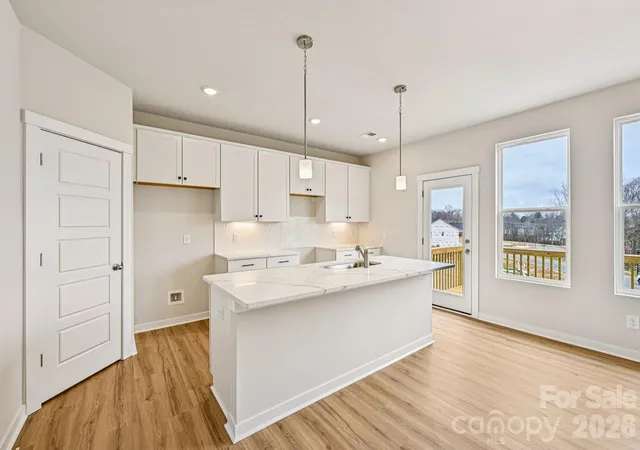 4th image of 13220 Knockturn Aly #08, Huntersville, NC 28078 | MLS# 4417383