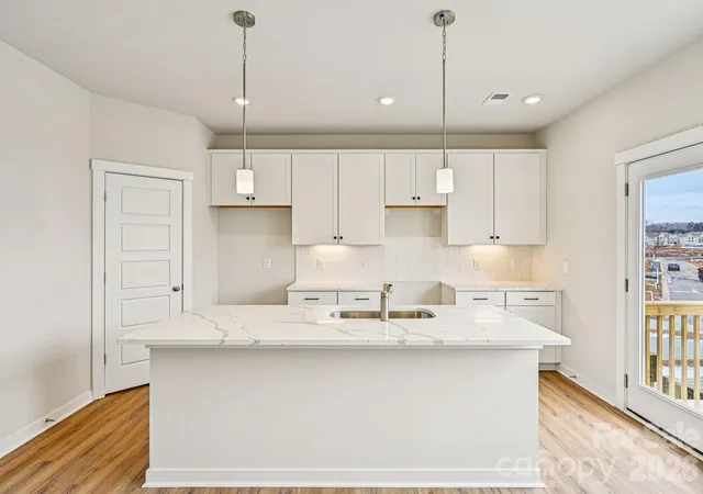 5th image of 13220 Knockturn Aly #08, Huntersville, NC 28078 | MLS# 4417383