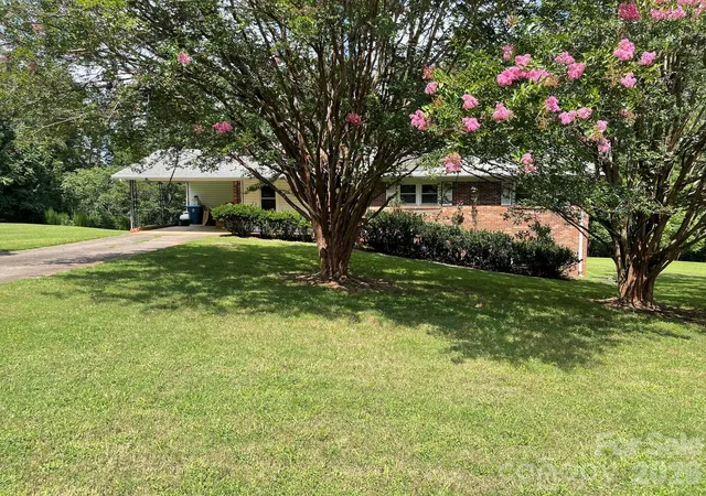 Photo 1 of Single family home for sale at 187 River Hills Dr, Forest City, NC 28043 | MLS# 4417386 | Listing updated on 2026-08-26