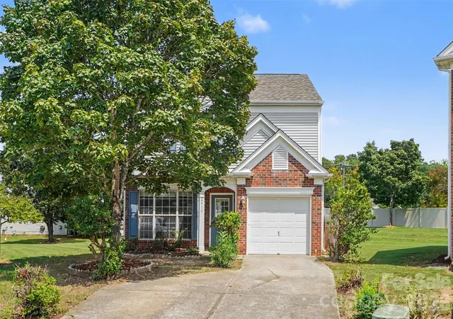 2nd image of 2410 Normancrest Ct, Charlotte, NC 28270 | MLS# 4417418