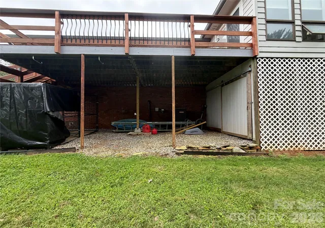 Photo 4 of Single family home for sale at 1000 Beaumont Poplar St, North Wilkesboro, NC 28659 | MLS# 4417432 | Listing updated on 2026-08-25