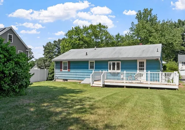 2nd image of 5 Noel Road, Andover, MA 01810 | MLS# 73558453