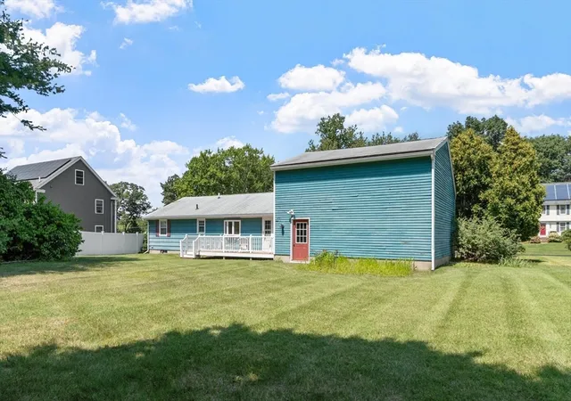 3rd image of 5 Noel Road, Andover, MA 01810 | MLS# 73558453