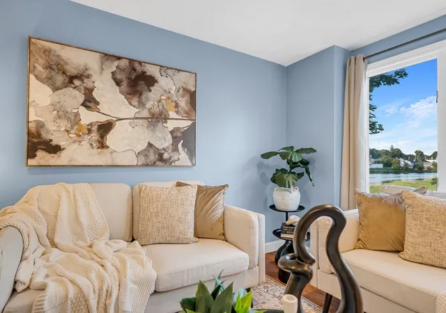 Listing Photo 4 - Condo for sale in building located at 2 Atkinson Dr, Saugus, MA 01906 - Unit #19